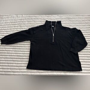 Old Navy Maternity Half Zip Pullover in Medium